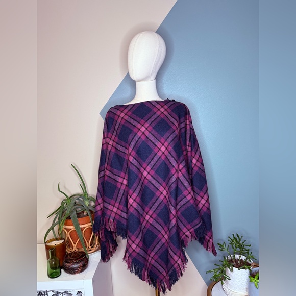 Vintage Mignorr International Wool Blend Plaid Poncho Cape Wrap Hong Kong Made - Picture 2 of 10